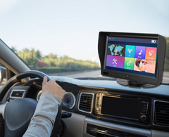 Navigatie GPS Camioane model nou, NaviTruck P7 16GB ,ecran 7 inch,parasolar inclus